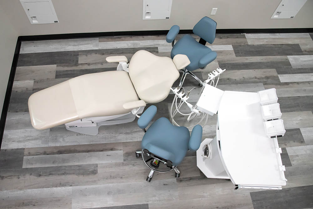 10' x 12' operatory - Triton™ Designer Ambidextrous Dental Delivery System – Self Contained