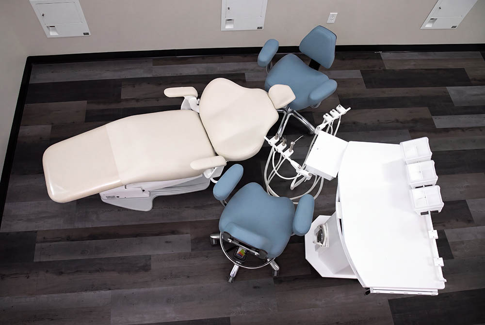 10' x 12' operatory - Triton™ Designer Ambidextrous Dental Delivery System – Self Contained