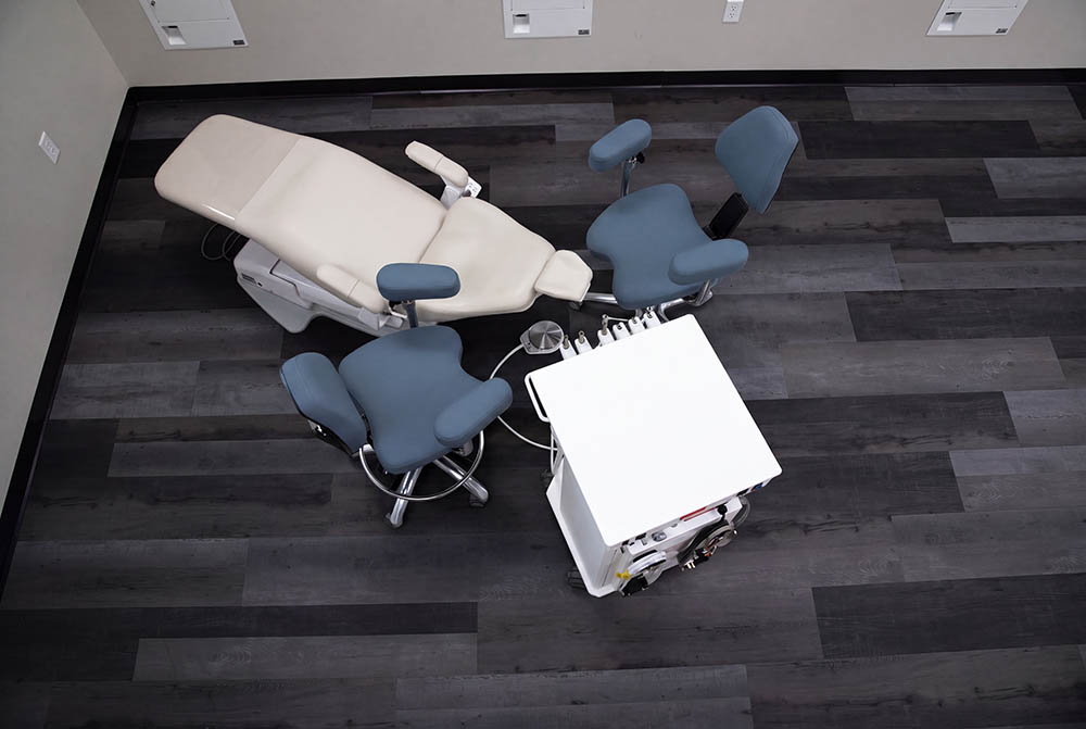 10′ x 12′ operatory with Triton™ Restorative Dental Delivery System – Self-Contained – 90-2025