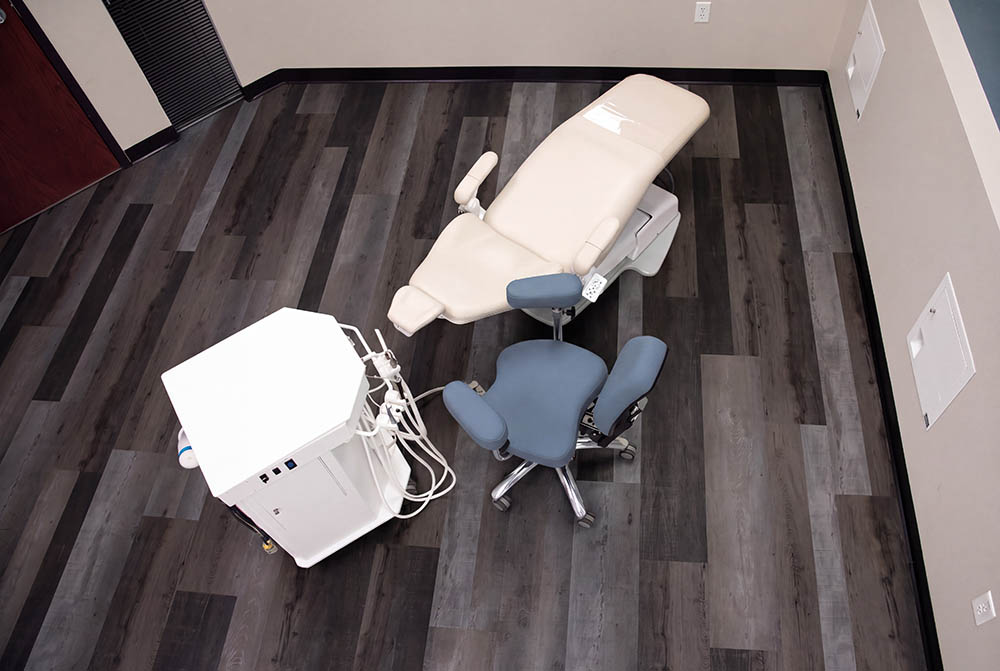 10' x 12' operatory with Triton™ Orthodontic/Hygiene Delivery System – Self-Contained